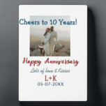 Placa Expositora Brindis por 10 años feliz aniversario agregar foto<br><div class="desc">Diseño para pareja de enamorados</div>
