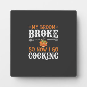Placa Expositora Bruja de Halloween Cocina Escoba Rota Diseño_1