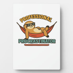 Placa Expositora Camiseta Retro Perezoso Procrastinador Profesional