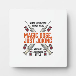 Placa Expositora Camiseta Vintage Dosis Bruja Humor Medicamento Enf