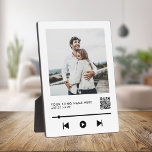 Placa Expositora Canción personalizada de amor de pareja de fotos<br><div class="desc">Personalizada Pareja Foto Amor Canción. Regalo romántico personalizado para novia,  aniversario o día de San Valentín.</div>
