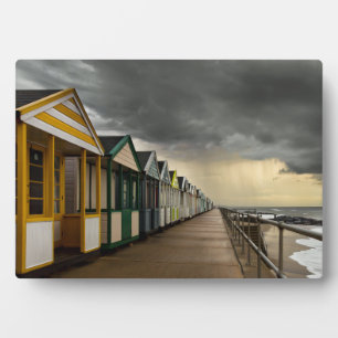 Placa Expositora Casas De Playa En Tormenta De Verano Southwold