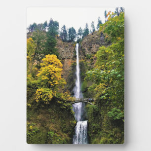 Placa Expositora Cataratas Multnomah, desfiladero del río Columbia,