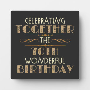 Placa Expositora celebrando el cumpleaños 70