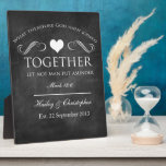 Placa Expositora Christian Chalkboard Boda Plaque<br><div class="desc">Bendice a una pareja recién casada con esta moderna placa cristiana de regalo que cita los Marcos 19:6. Esto también hace un gran regalo de aniversario.</div>