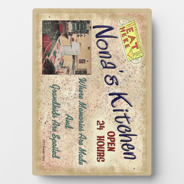 Placa Expositora Cocina de Nona donde los nietos son una parodia (Frente)