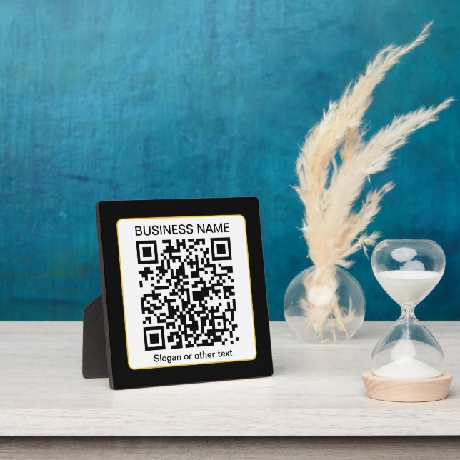 Placa Expositora Código QR escaneable editable + nombre de su empre (in situ)
