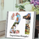 Placa Expositora Collage de fotos Número personalizado 21 Cumpleaño<br><div class="desc">Plaque de cumpleaños 21 - personalizada con un collage de fotos de tus fotos favoritas y texto personalizado. La plantilla de fotos está preparada para que añadas tus fotos, que se mostrarán con la forma de un número 21. La redacción, que actualmente dice "¡Felicitaciones [nombre]!" también puede ser personalizada. Por...</div>