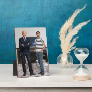 Placa Expositora Conoció al Presidente Joe Biden   Añadir la foto