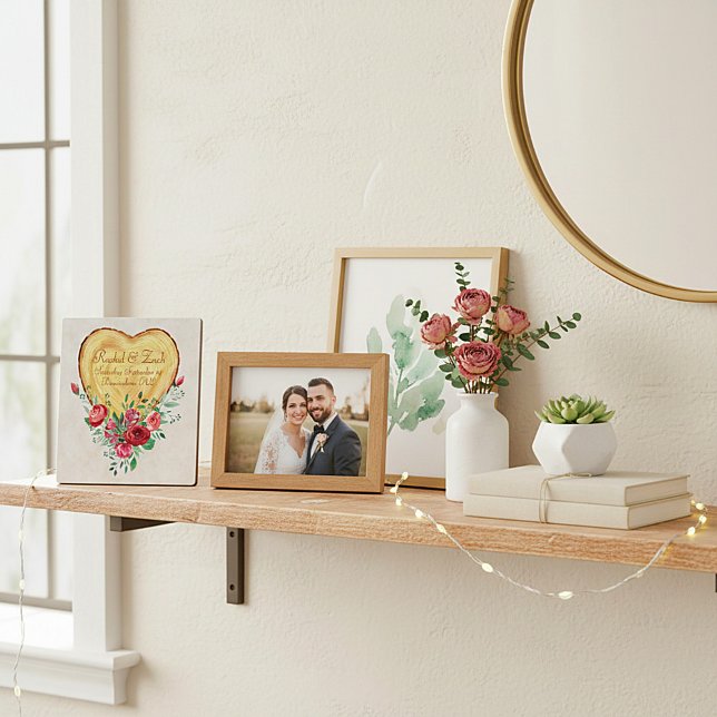 Placa Expositora Corazón de madera y rosas País Amor (Subido por el creador)