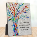Placa Expositora Crear su propia oferta motivacional Inspiradora<br><div class="desc">Este singular Plaque está decorado con un colorido diseño de mosaico de árbol de la vida. Añade tu cita elegida para personalizarla. Haga clic en Personalizar Más adelante para editar el tipo de letra,  el tamaño de la fuente y el color de la fuente. Original Mosaico © Michele Davies.</div>