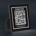 Placa Expositora Crear un código QR moderno instantáneamente<br><div class="desc">Simplemente agregue la URL de su sitio web para crear instantáneamente un código QR que sea escaneado por una cámara de teléfonos inteligentes.</div>
