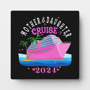 Placa Expositora Crucero de madre e hija 2024