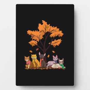 Placa Expositora Cute Cats Cae Temporada Otoño Árbol De Hojas De Ma