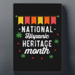 Placa Expositora Divertido regalo divertido del mes de la herencia<br><div class="desc">Mes del Patrimonio Hispano Nacional Mes Gracioso Regalo hispano,  latinos,  herencia,  latina,  española,  vintage,  retro,  mexicana,  cultura,  méxico,  banderas,  orgullosos,  regalos,  orgullo,  américa latina,  independencia,  países,  herencia nacional hispana mes,  2021, arcoiris</div>