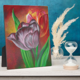 Placa Expositora Dos tulipanos contra fondo rojo