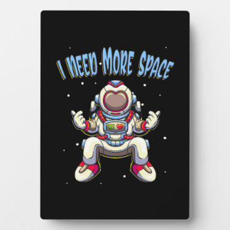 Placa Expositora El astronauta necesita más espacio