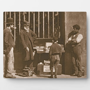 Placa Expositora El Dramático zapato negro, 1876-77 (tipo de leña)