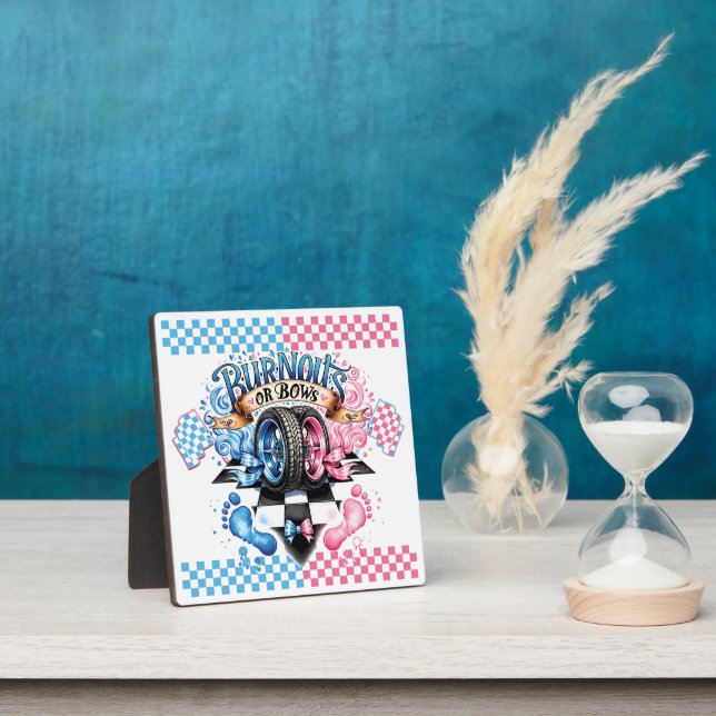 Placa Expositora El género revela arcos y neumáticos rosados y azul (in situ)