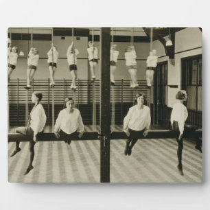 Placa Expositora El Gimnasio, London Grammar School for Chicas, 19