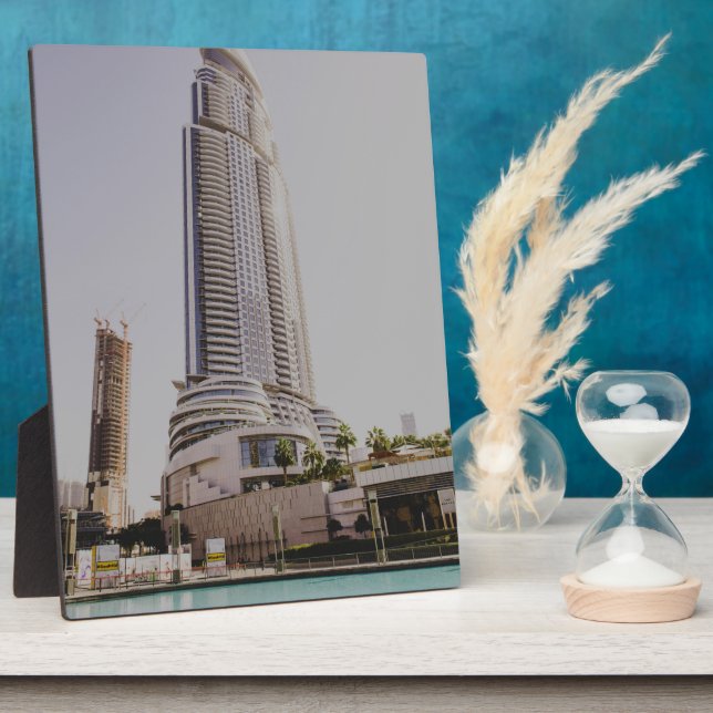 Placa Expositora El hotel Address Downtown Dubai (Lado)