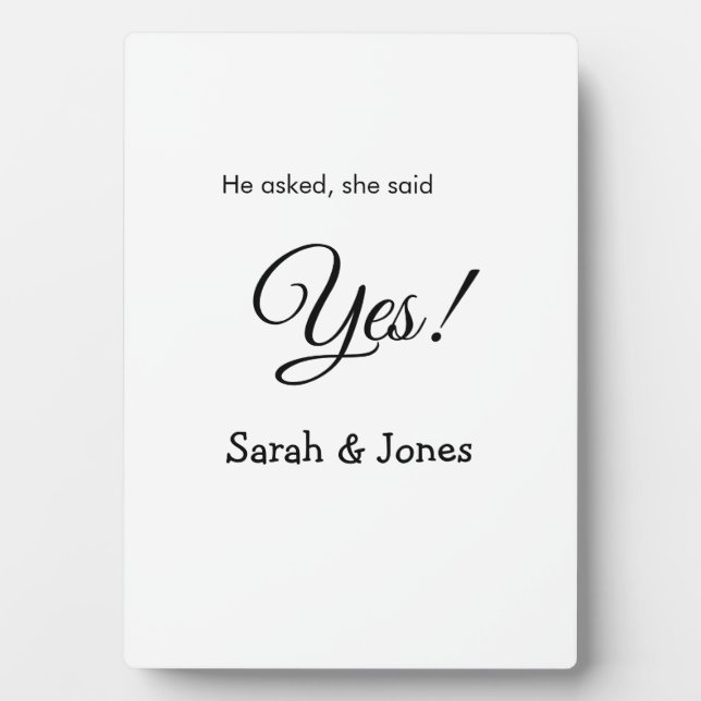 Placa Expositora Él preguntó ella dijo que sí compromiso simple min (Frente)