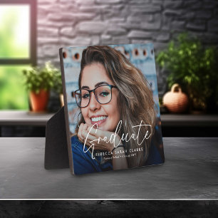 Placa Expositora Elegante Script Graduate Photograph Keepsake