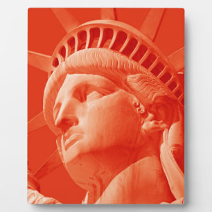 Placa Expositora Estatua Roja de la Libertad
