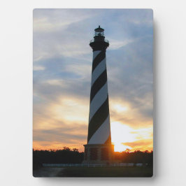 Placa Expositora Faro de Cape Hatteras al atardecer