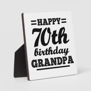 Placa Expositora feliz abuelo de 70 años