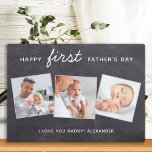 Placa Expositora Feliz Día del Primer Padre, Personalizado 3 foto n<br><div class="desc">Sorpresa papá este día de los padres con una placa fotográfica personalizada de 3. "Feliz Día de los Padres" Personaliza esta placa de papá con fotos, mensajes y nombres favoritos. Visita nuestra colección para los mejores regalos del día de papá padre y regalos personalizados de papá. DERECHOS RESERVADOS © 2020...</div>