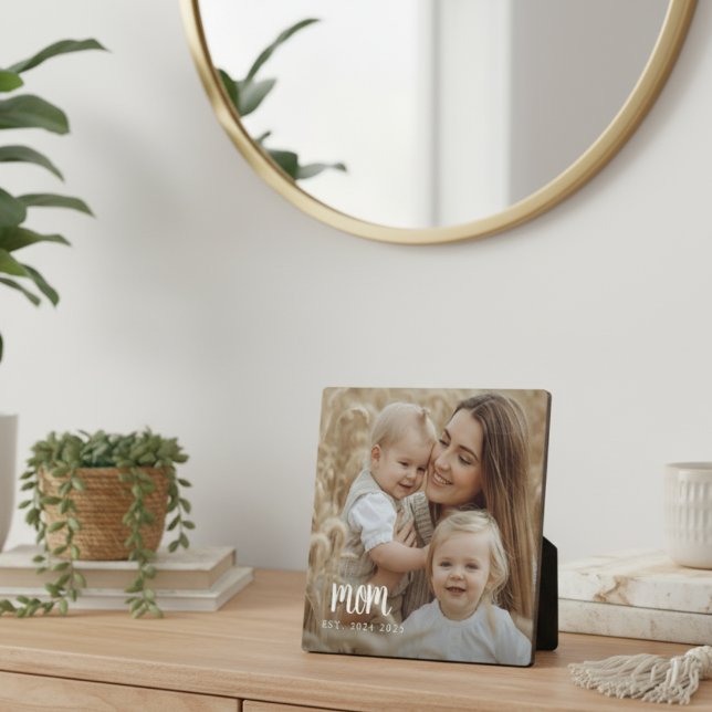 Placa Expositora Foto de escritura moderna de personalizado Mom (elegant minimal trendy script mom established date custom photo plaque home decor gift for mothers)