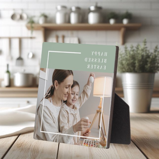 Placa Expositora Foto de Trendy Family | Green Happy Blessed Easter (Subido por el creador)