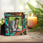 Placa Expositora Fun Moderno Resumen Foto Personalizada Mensaje<br><div class="desc">Fun Modern Resumen Fun Easel Photo Message Plaque - arte colorido y elegante perfecto para los chicos. Estas divertidas placas personalizadas de plaquitas fotográficas hacen grandes keepsakes para la familia, amigos, compañeros de trabajo, profesores, etc. El regalo perfecto para tu San Valentín. Placas más modernas, florales y motivacionales en mi...</div>
