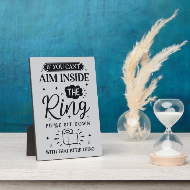 Placa Expositora Funny Toilet Quote Sit Down If You Can’t Aim (Lado)