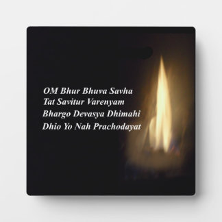 Placa Expositora Gayatri Mantra Prayer Om / Aum Bhur Bhuvah, Plaque