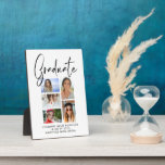Placa Expositora Graduado Elegante Script Multifoto Graduado<br><div class="desc">Elegante Script Multi Photo Graduation Graduate Outdoor Plaques y Rótulos presentan cinco de tus fotos favoritas de tu graduado universitario o de secundaria con el rápido y moderno guión de caligrafía negra overlay "Graduate". Decoración sencilla, elegante y elegante de la fiesta de graduación o regalo de bienvenida. Creado por ©Evco...</div>