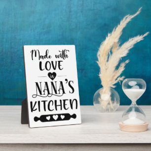 Placa Expositora Hecho con amor en la cocina de Nana