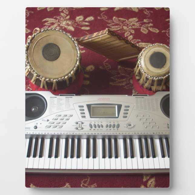 Placa Expositora Hermoso rincón creativo: Tapiz musical (Frente)