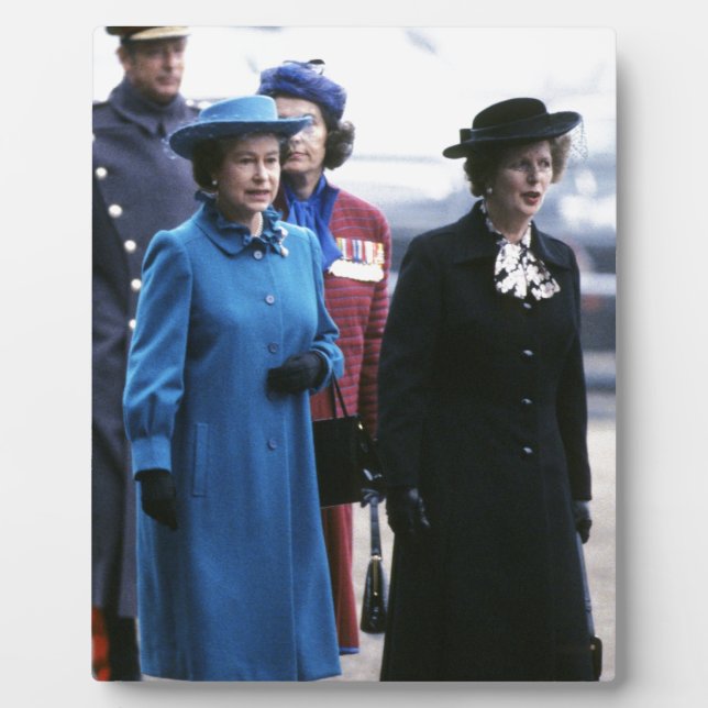 Placa Expositora HM Queen Elizabeth II-Margaret Thatcher (Frente)