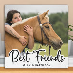 Placa Expositora Horario Foto Mejores Amigos Blancos<br><div class="desc">Celebra a tu mejor amigo con una placa de personalizado para guardar fotos de caballos. ¡Un regalo maravilloso para todos los caballos de madres y jinetes! Personalice la foto y el nombre favoritos de su caballo. DERECHOS RESERVADOS © 2020 Judy Burrows,  Black Dog Art - Todos los derechos reservados</div>