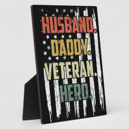 Placa Expositora Husband Daddy Veteran Hero