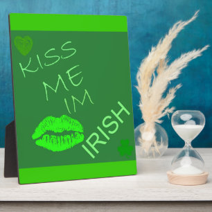 Placa Expositora Kiss Me Im Irish