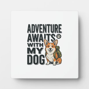 Placa Expositora La aventura espera con mi perro diseño vintage de