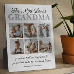Placa Expositora La foto de la abuela más querida<br><div class="desc">placa de imagen moderna de Día de la Madre con el lindo dicho "la abuela más querida",  6 fotos de los nietos,  sus nombres y la leyenda "las abuelas sostienen nuestras manos diminutas por un rato,  pero nuestros corazones por siempre".</div>