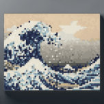 Placa Expositora La gran ola de Kanagawa 8 bit Pixel Art<br><div class="desc">La Gran Ola de Kanagawa (神 奈 川 沖 裏) Vintage de 8 bits Tsunami Art. Globe Trotters se especializa en imágenes idiosincrásicas de todo el mundo. Aquí encontrará tarjetas de felicitación únicas,  postales,  Posters,  Mousepads y más.</div>