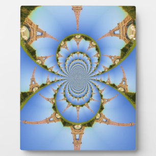 Placa Expositora La magia de París: Diseño geométrico de la Torre E