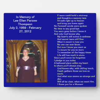 Placa Expositora Lee Ellen Parzow Thompson