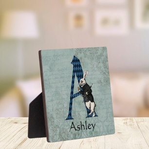 Placa Expositora Letra A de conejo blanco de maravilla