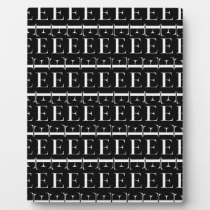 Placa Expositora Letra inicial monograma E